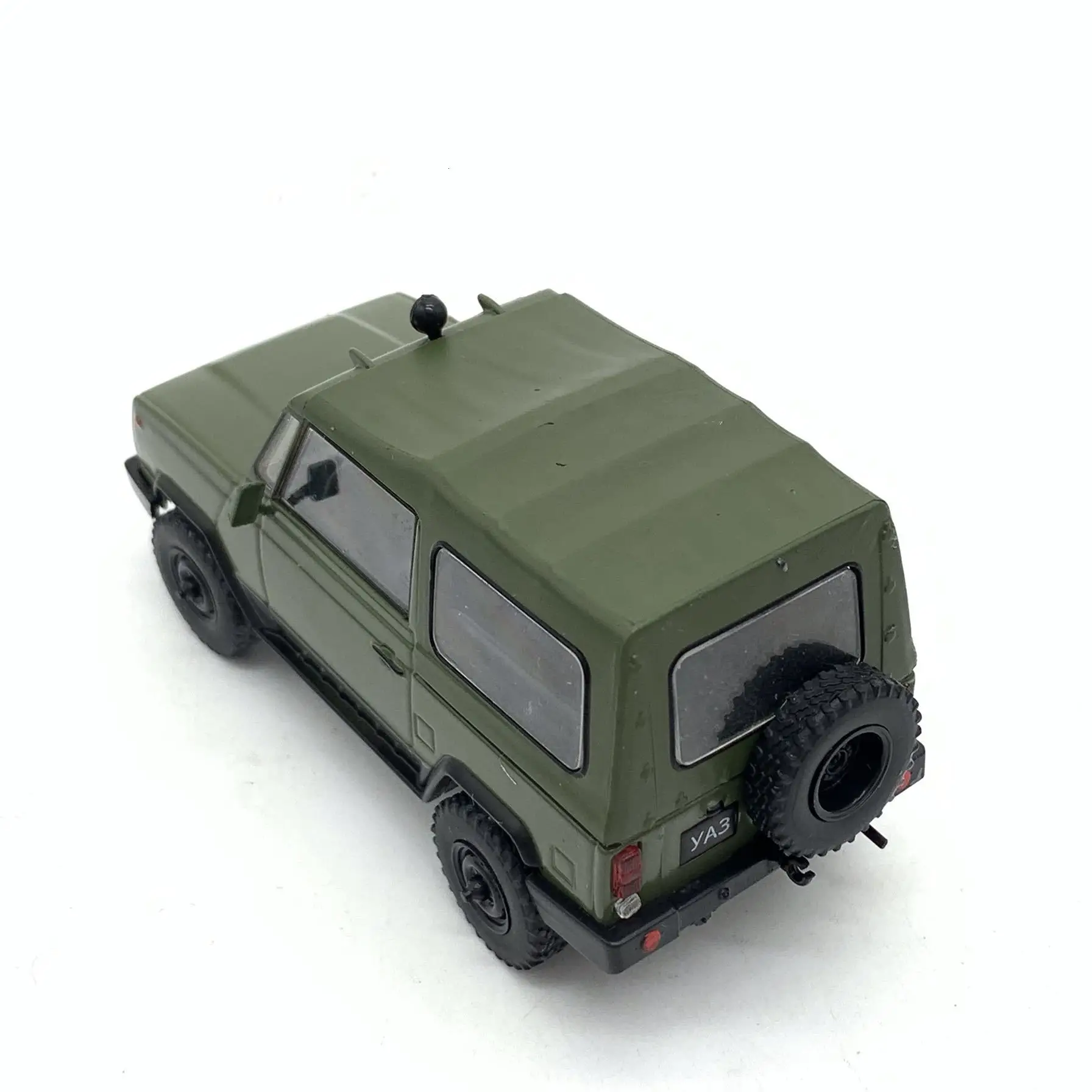 Редкий новый по специальной цене литого металла 1/43 советского Off-модель