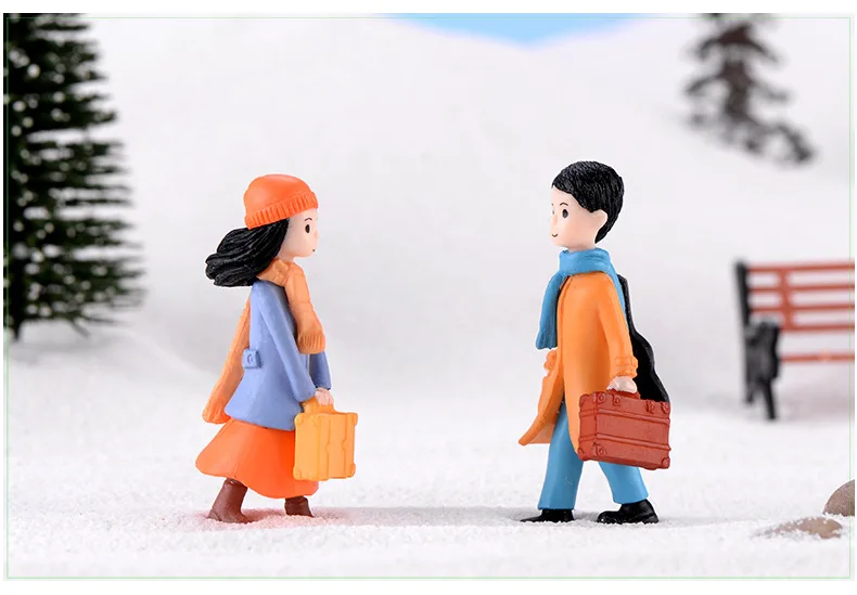 2Pcs 2x5cm Mini Figures Couple Home Decoration Accessories Fairy Garden Lovers Ornament Dollhouse Figurines Miniature Decor