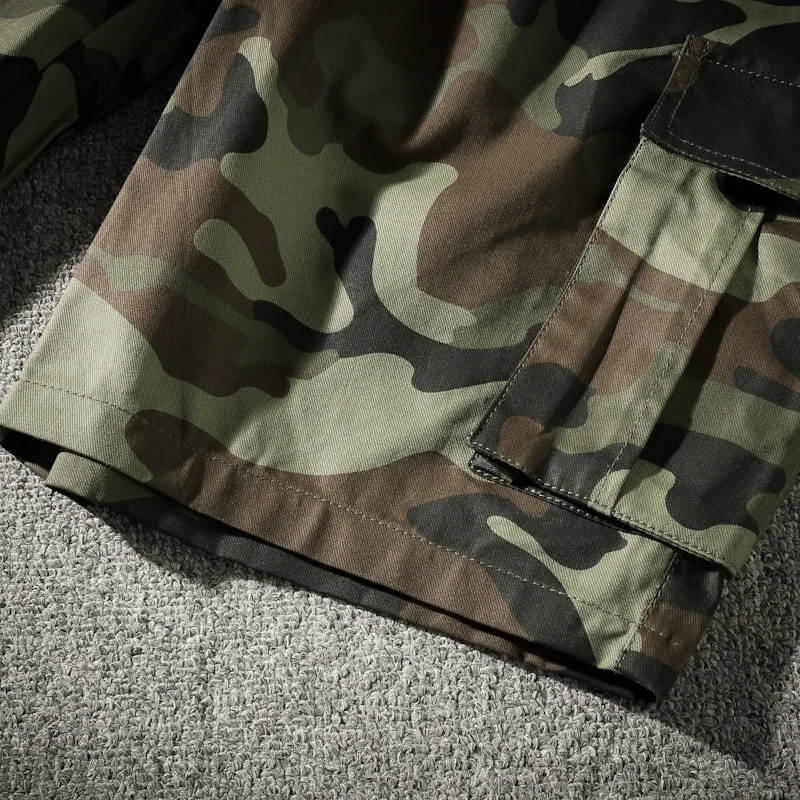 

Cotton camouflage shorts men's fatso work clothes Capris add weight to young fat men's Multi Pocket straight beach pants