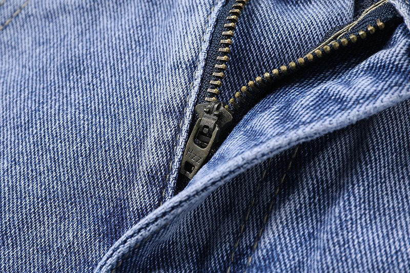 

[EAM] High Waist Blue Denim Slit Temperament Long Casual Half-body Skirt Women Fashion Tide New Spring Summer 2021 1DD6792