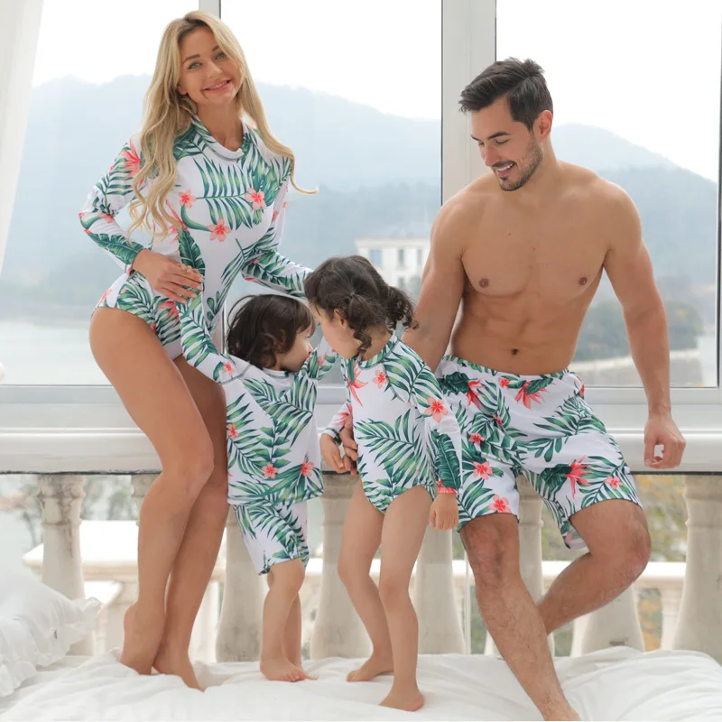 

2021 New Family Parent-child Swimsuit Floral One Pieces Wismuit Swimwear Trunks Summer Bathing Suit Beach Wear Women Bikini Set