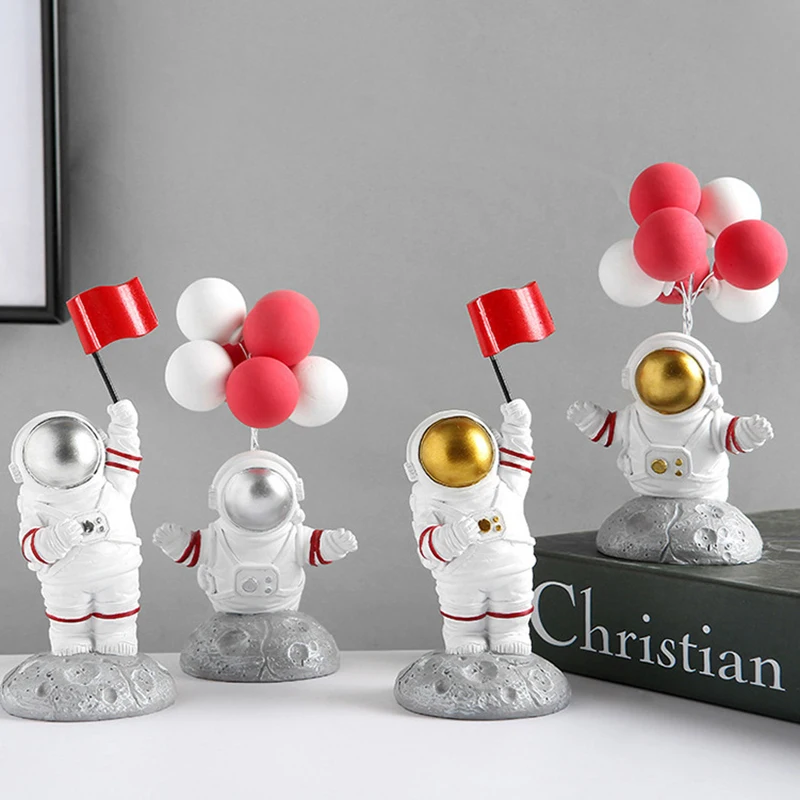 

Mini Astronaut Action Figures Space Man Diy Cute Model Figure Speelgoed Pop Home Decoration Figurine Car Desk Decor