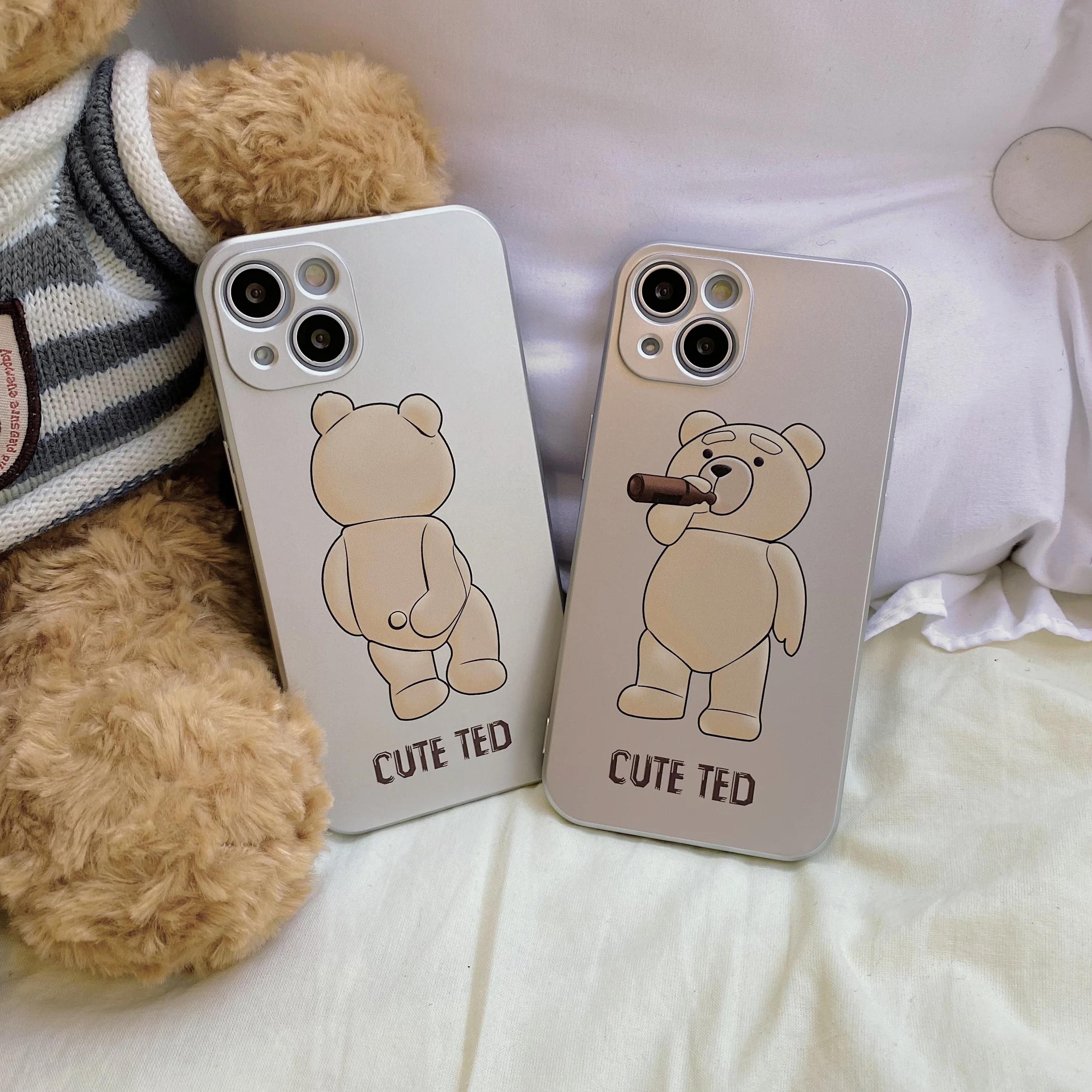 

Cute Bad Bear Case for Iphone 11 Soft Shell Case for Iphone 13 12 Metal Style Anti-lost Trend Design for Iphone XS Max XR 12 Pro