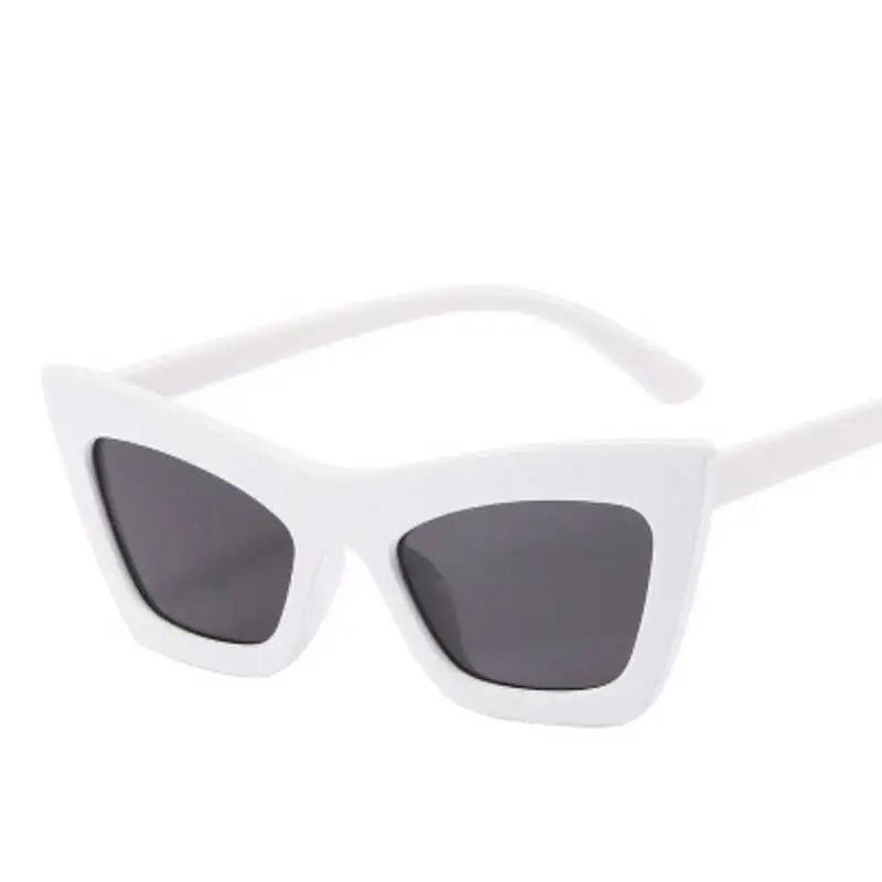 

Retro Large Frame Cat Eye Sunglasses For Women 2021 Luxury Brand Designer Trendy Transparent Sun Glasses Female Beach Shades