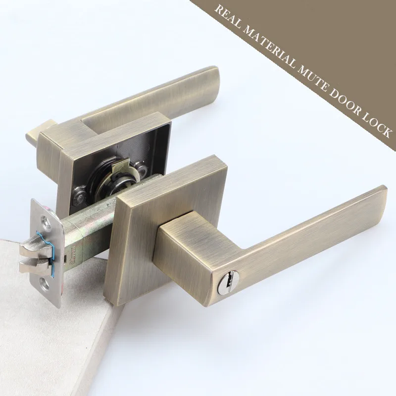 Дверная ручка из нержавеющей стали с блокировочным цилиндром полированный