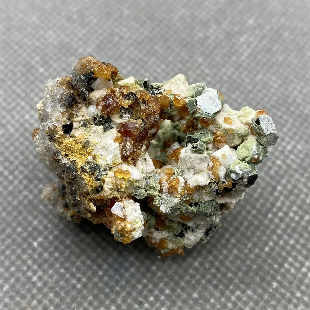 

100% natural Garnet pedras e cristais minerais espcime cura cristais pedras de quartzo