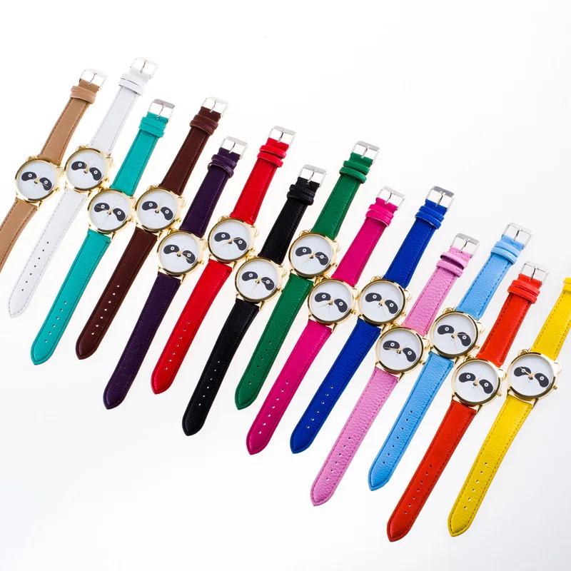 

2021 new fashion casual panda animal watch Korean couple quartz watch students send gifts to each other