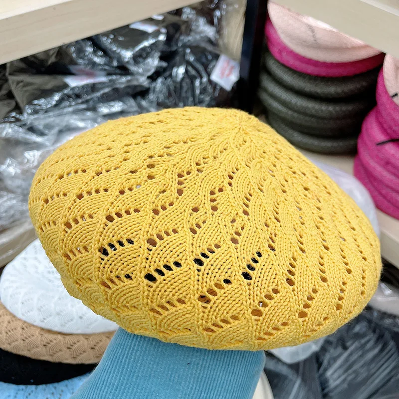 

2021 New Summer Knitted Beret Boina Female Summer Breathable Korean Fashion Solid Color Painter Hat For Women Cute Bonnet Enfant