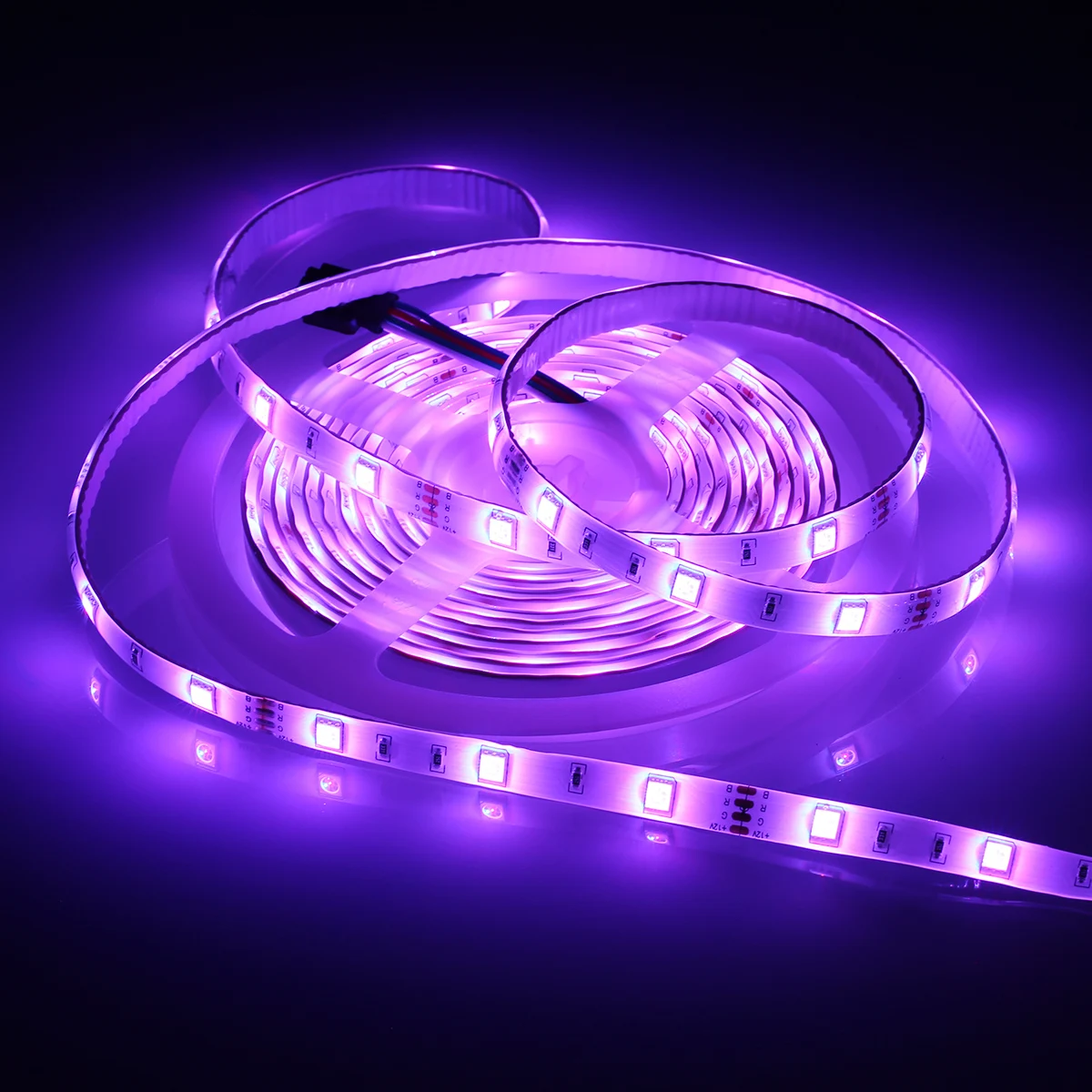 Светодиодная лента с ИК-пультом ДУ для смартфона BT-подключение 5/10 м 150/300