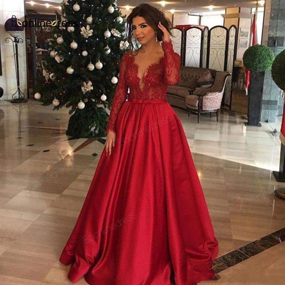 Элегантное красное вечернее платье атласное длинное с длинным рукавом кружевные