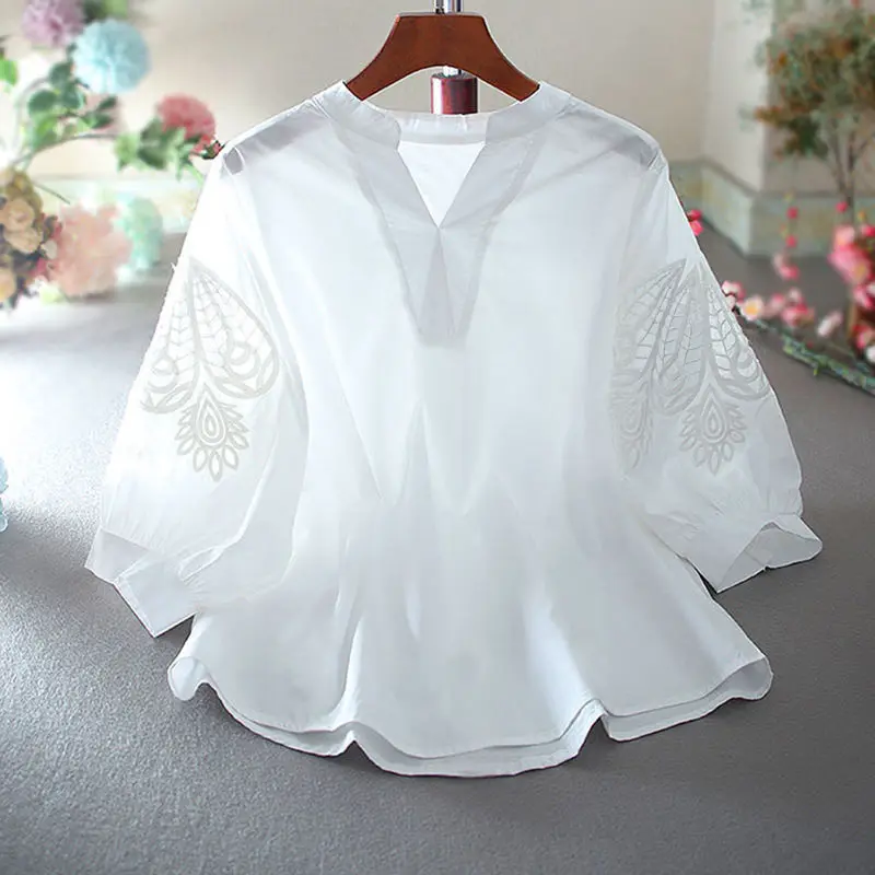 

Emboridery Women Blouse Summer New Solid Lace Patchwork Loose Elegant Office Lady Pulls Outwear Tops