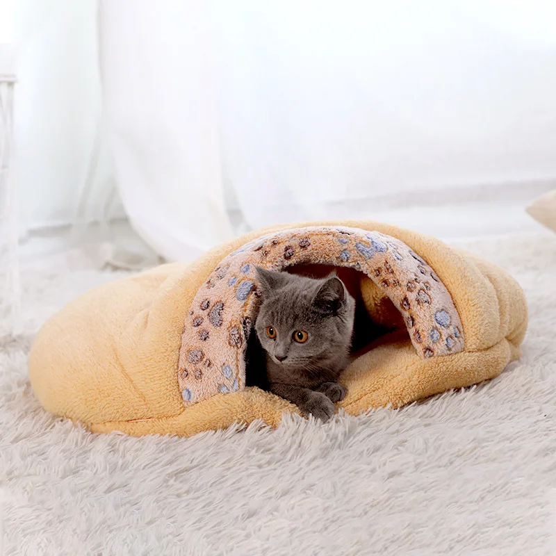

1pcs Houses For Cats Pet Products Warm Soft Cat House Pet Sleeping Bag Lovely Hamburger Keep warm Dog Kennel Pet Bed Size S/M