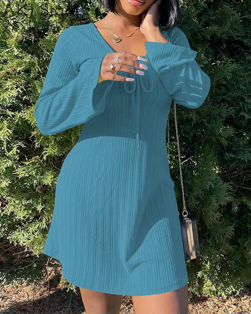 

Women Tie Front Flare Sleeve V-Neck Casual A-Line Dress