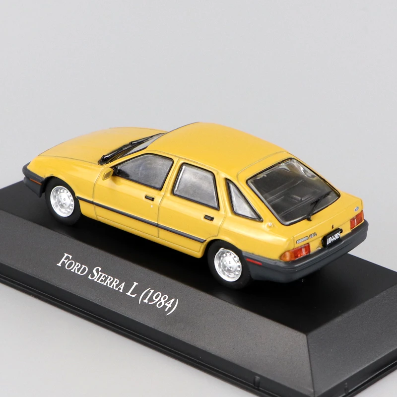 1：43 IXO FORD SIERRA L (1984) METAL DIECAST PERFECT SIZE AND WEIGHT |