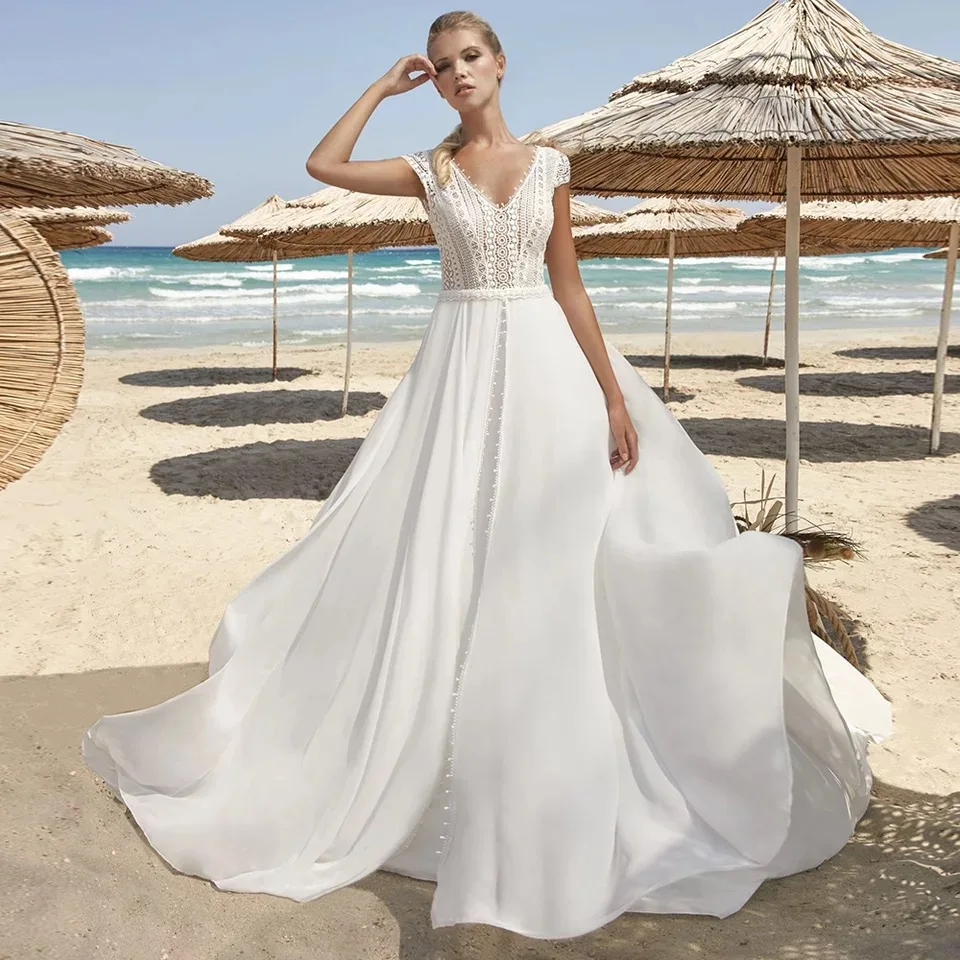 

Boho Beach Wedding Dresses 2021 V-Neck Cap Sleeve Side Split Lace Appliques A-Line Chiffon Bridal Gown Sweep Train Backless