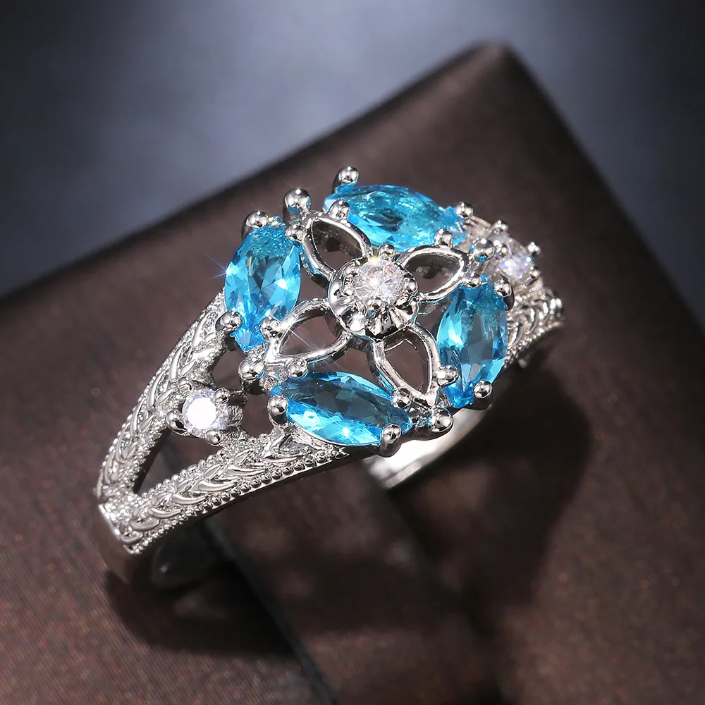 

Noble Temperament Simple Blue Hollow Four-leaf Clover Clover Ring Ladies Wedding Bride Lover Ring Handmade Jewelry Gift