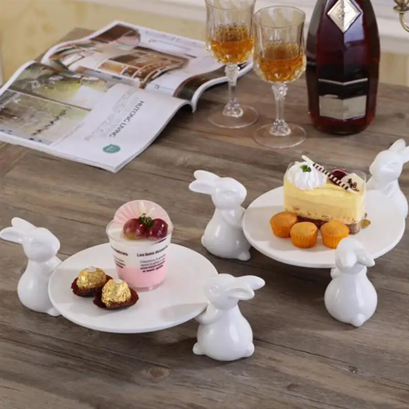 

1pc Creative Ceramic Dish Cartoon Bunny Design Cake Storage Tray Home Ornament