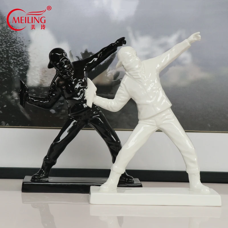 

Porcelain Flower Thrower Statues Black and White Handmade Ceramic Art Collectibles Fashion Boy Sculpture Vases Modern Home Decor