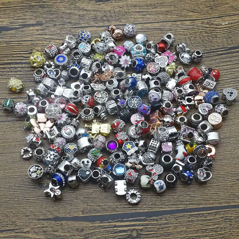 mixed color beads Горячая Распродажа Дешевые Случайные Смешанные сплава амулеты большая дыра бусины подходят Pandora талисманы браслет модный бренд ювелирные изделия аксессуары - Цвет: mixed color beads