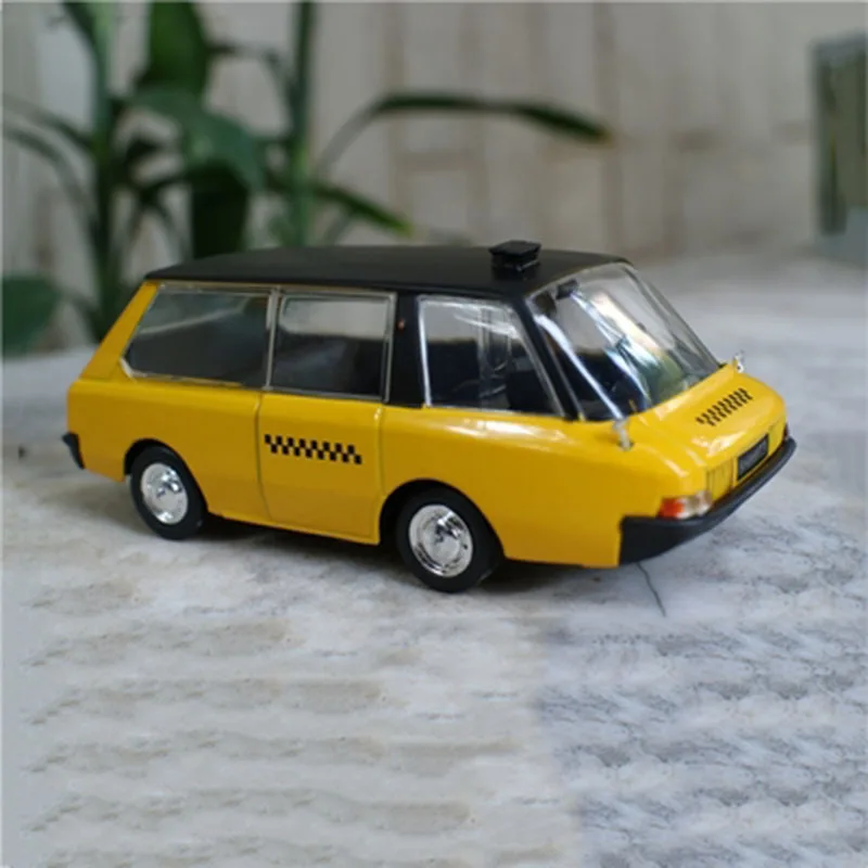 Модель автомобиля в масштабе 1:43 Русская модель vnite pt из литого сплава ретро