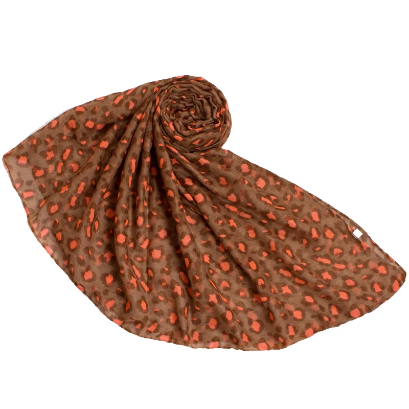 Легкий мягкий женский шарф зимний теплый модный из полиэстера с леопардовым