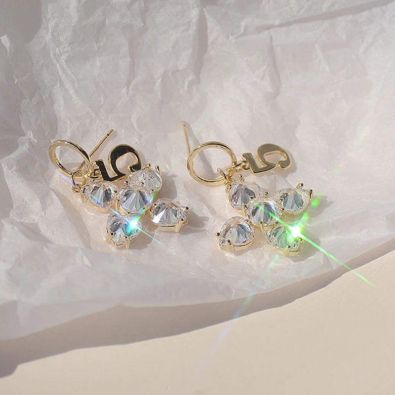 

Exquisite Shine Zircon Women Earring Bling Transparent Zirconia Crystal Stud Earring Bijou Jewelry Wholesale And Dropshipping
