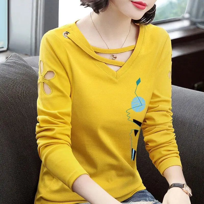 

2020 Autumn trend Woman tshirts tops t-shirts long-sleeved loose cotton hollow bottoming shirts Women Tops & Tees