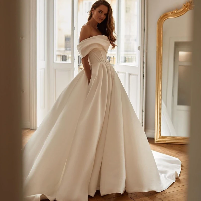 

Eightree White Princess Wedding Dresses With Pocket Off Shoulder Bridal Dress Backless Satin Boho Beach Wedding Gowns Plus Size