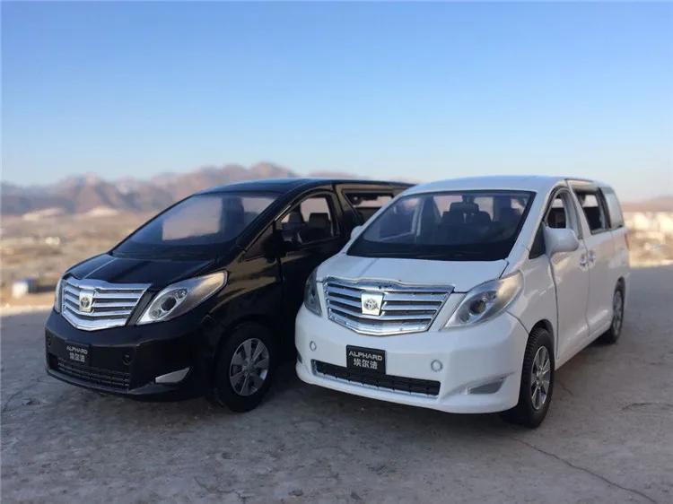Высокая симитация 1:32 Toyota Alphard MPV модель из сплава Модель автомобиля 4 открыть дверь со звуком светильник детские игрушки