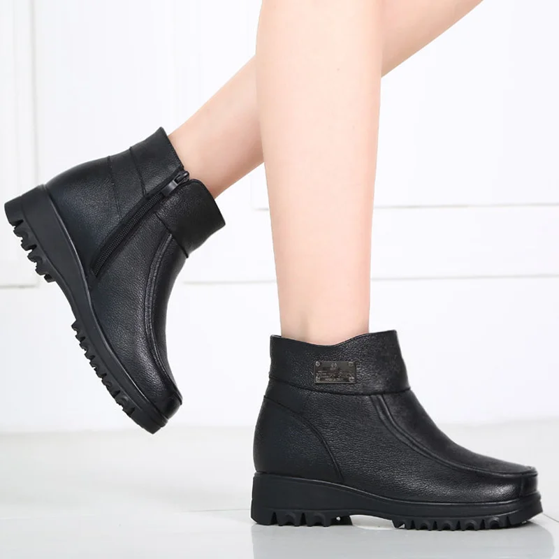 Женские зимние ботильоны на танкетке из натуральной шерсти молнии | Обувь