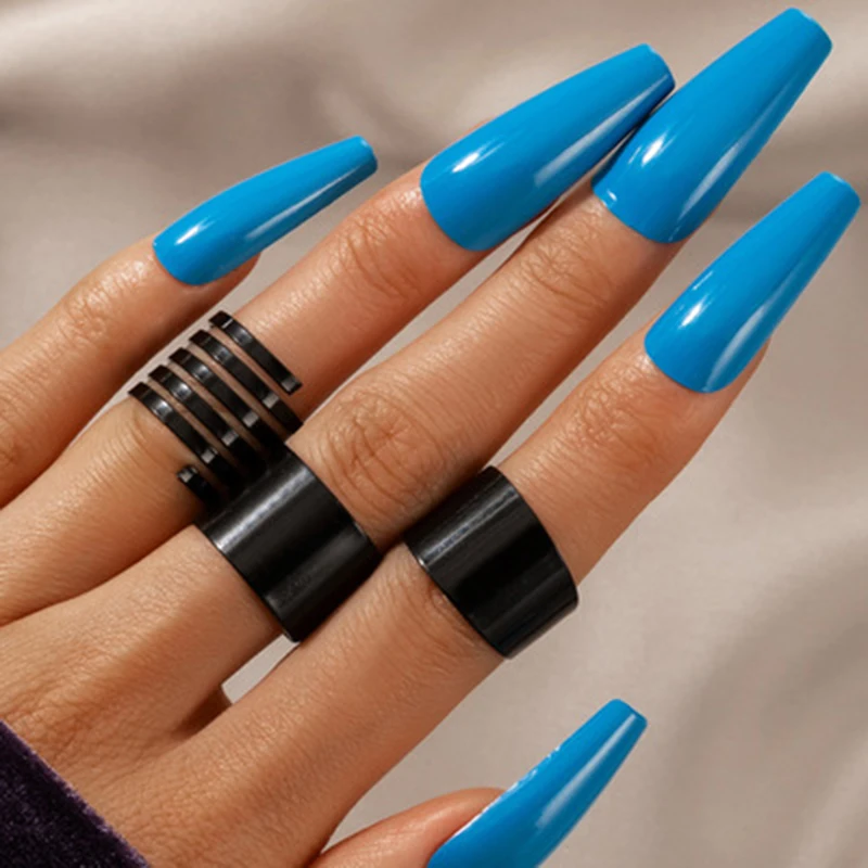 

7pcs/set New Simple Light Blue Love Resin Rings Set Irregular Geometric Hollow Twisted Acrylic Ring for Women 2021 Party Jewelry