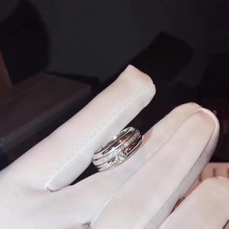 Вращающееся кольцо известного бренда обручальное вращающееся с кубическим