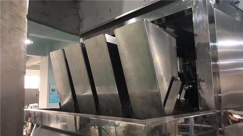 Автоматическая линейная упаковочная машина для упаковки чая и сахара в гранулах