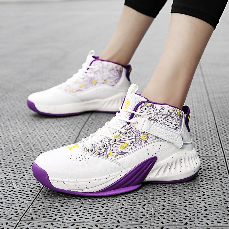 Breathable Light Sneakers Male Outdoor Adult Trainers Basketball Shoes Man Loves Unisex Trendy Graffiti Non-slip Men Shoes Sport