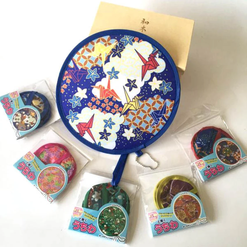 

10pcs Colorful Portable Folding Hand Fan Flying Disk Japanese Style Mini Nylon Prints Circular Fan for Party Best Gift