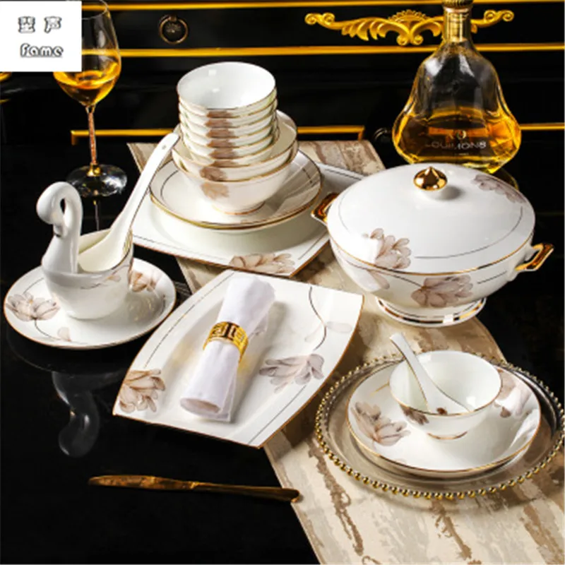 Известный костяной фарфор набор посуды для дома Цзиндэчжэнь высококачественный