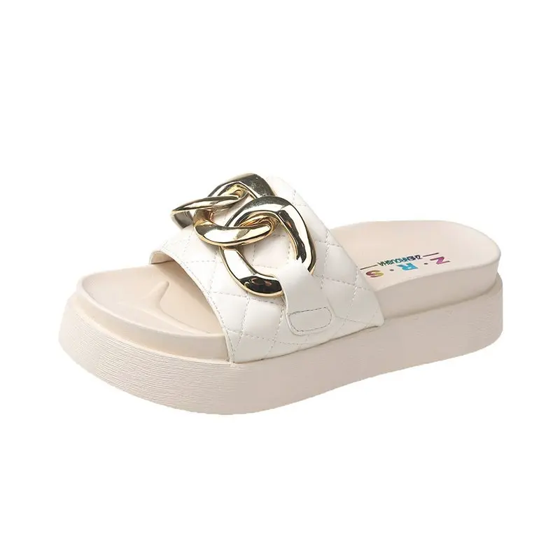 

European and American design gold chain slippers women peep toe flat slippers thick bottom outdoor flip flops beach shoes summer