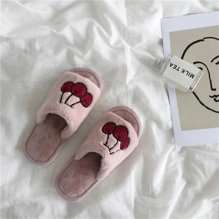 Домашние тапочки Мэгги Уокер Pantoufle Femme Милые плюшевые женские домашние с вышитым