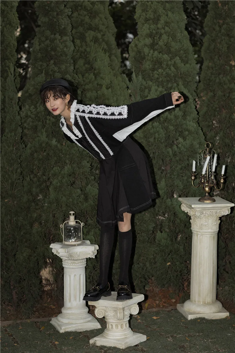 Дизайнерское подиумное платье CHEERART черное лоскутное белое кружевное винтажное