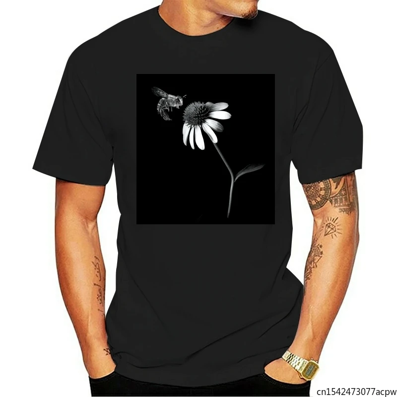 

Daisy Flower Bee My Voice Animal Protect Noverly Men's T-Shirt