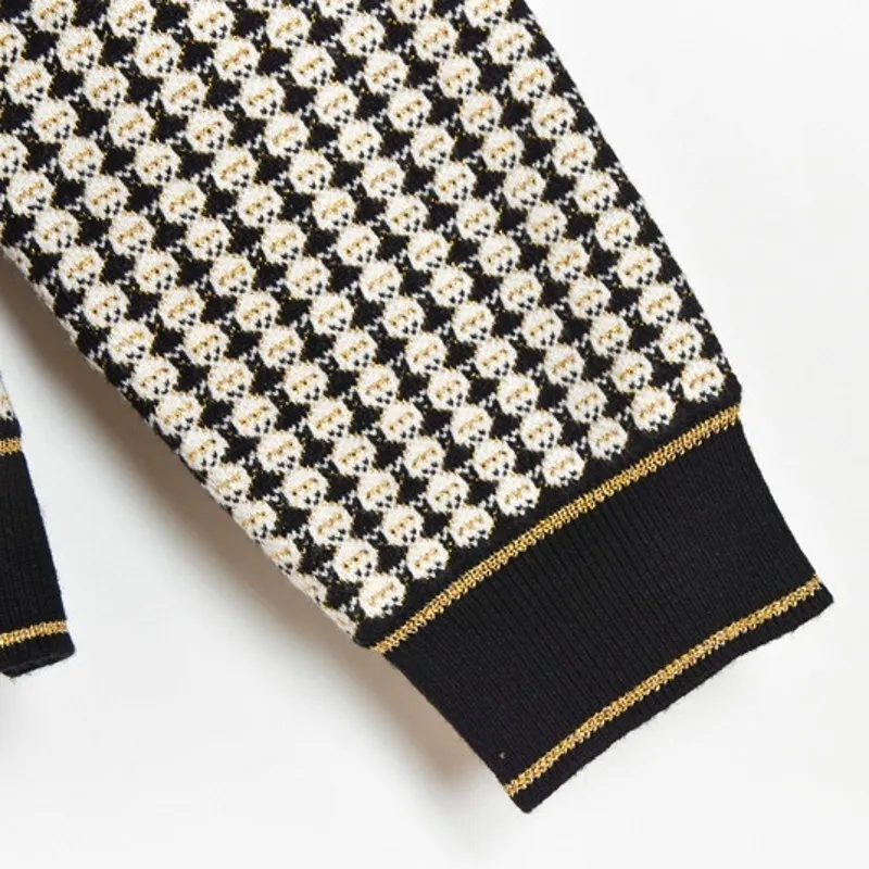 

Vintage Women Plaid Knit Coat Mini Skirt Two Piece Set Pearls Single Breasted O Neck Tops Ladies Colors Mixed Knitwear Outfits