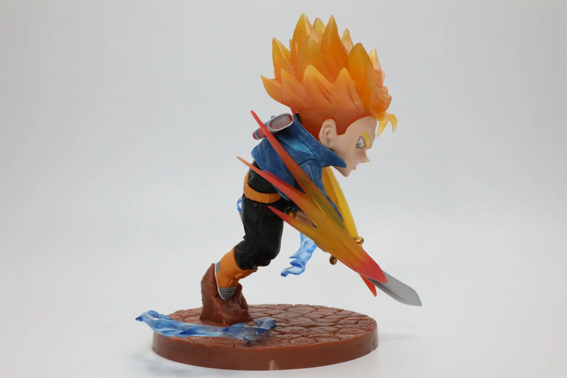 

Dragon Ball Super Saiyan Torankusu Combat Form Model Action Figure Classic Anime Color Box Ornaments Gift Toy Collection Unisex