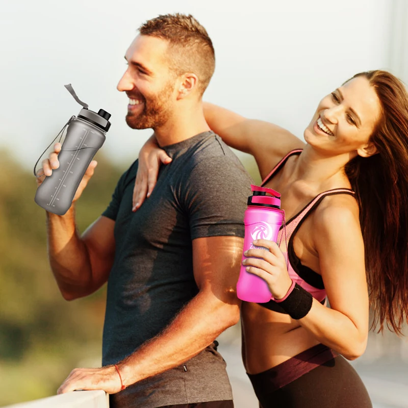 Розовая Спортивная бутылка ZORRI 600 мл из экологически чистого и удобного материала