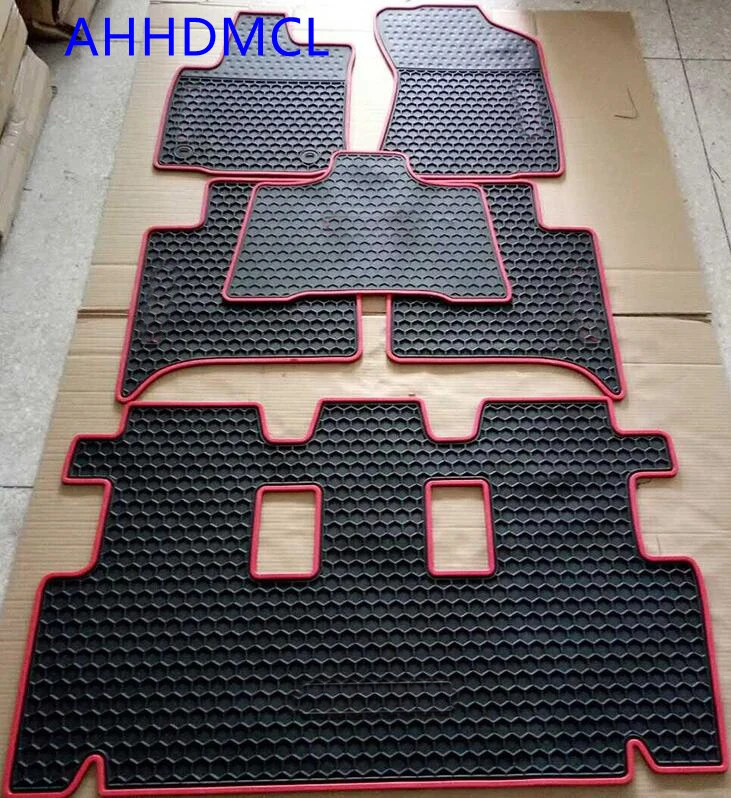 Автомобильные резиновые коврики Противоскользящие подставки под ноги подходит