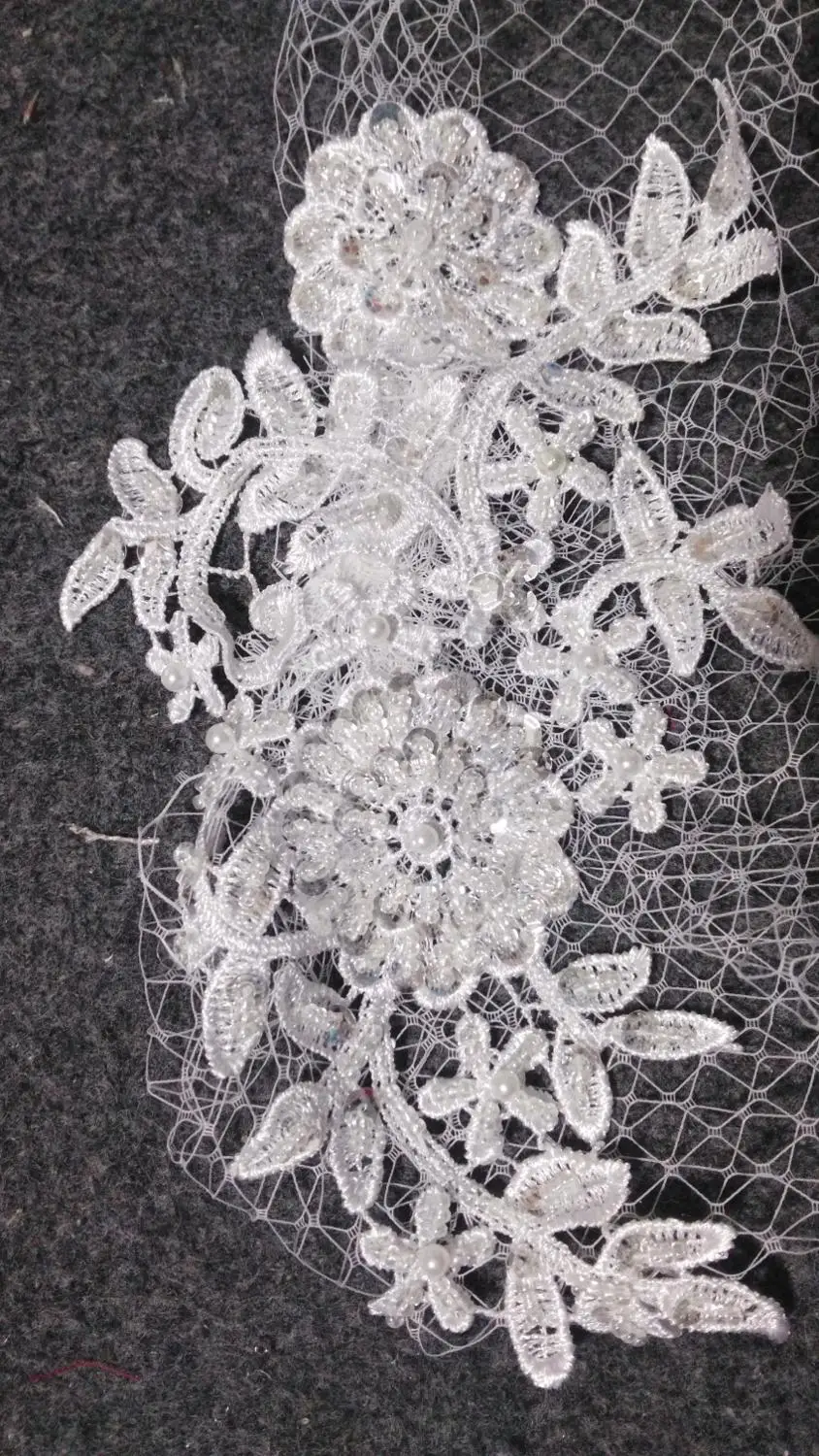 Кружевная свадебная фата с аппликацией ручной работы бисером Фата для птичьей