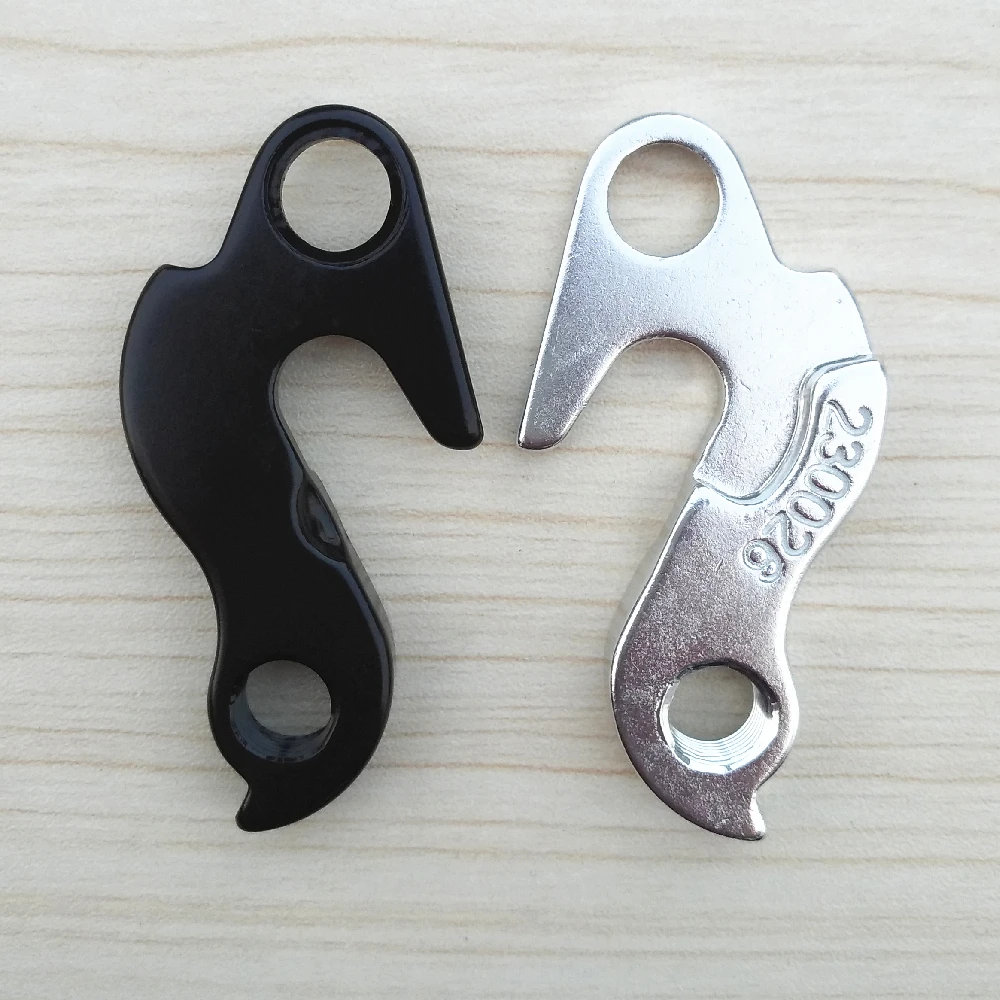 

2pcs Bicycle rear derailleur hanger For TREK #230026 Cannondale Trek Gary Fisher Klein Schwinn Silverback Mongoose Cube #CR10104