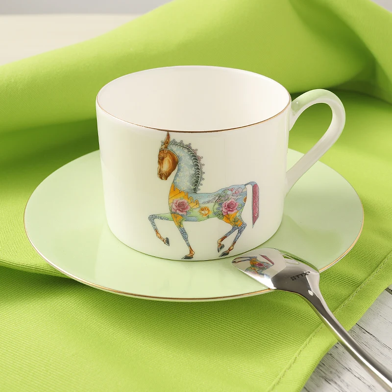 Vintage Rose Tea Cup Saucer Spoon Set Bone China Advanced Porcelain Coffee British Cafe Taza Afternoon Teacup EE50BD | Дом и сад