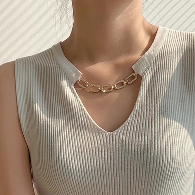 

LJSXLS Fashion V-neck Knitted Camisole Women External Wear Solid Color Sleeveless Tank Tops Female Casual Women's Clothing Tanks