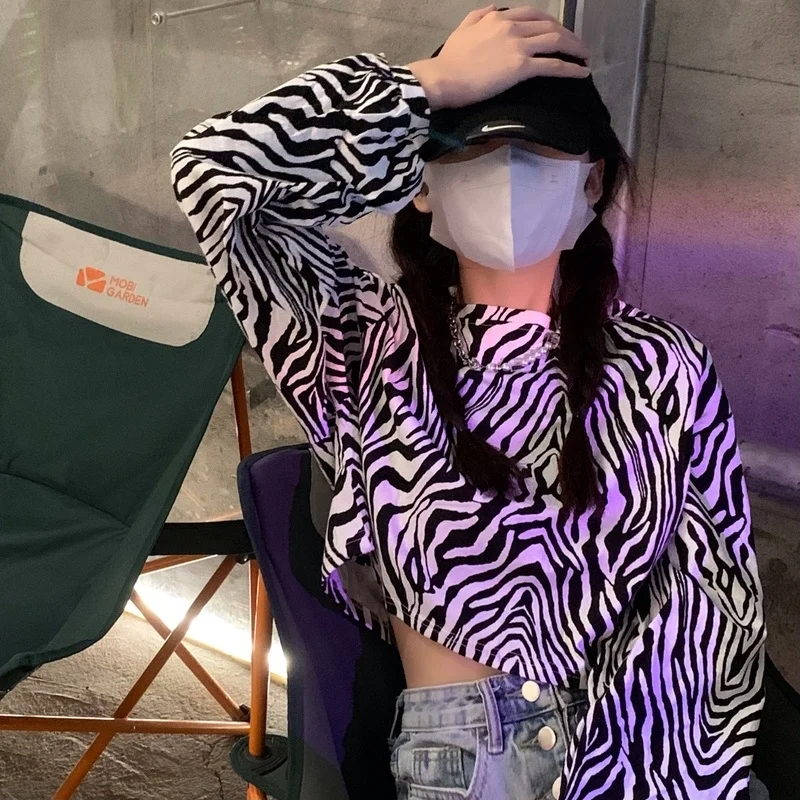 

Real Shot Loose Short Zebra Pattern Sun Protection Long Sleeve Women