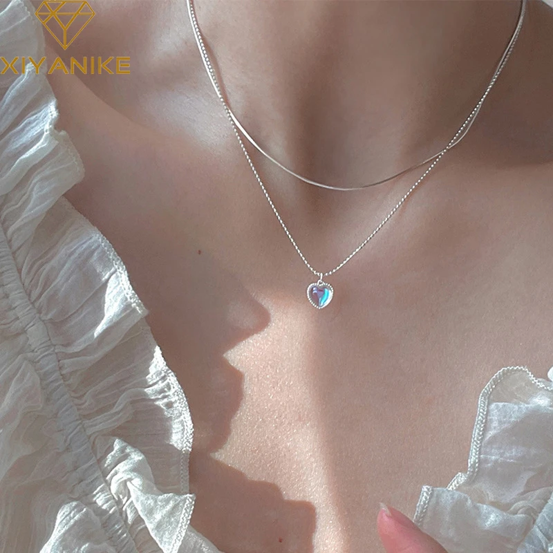 

XIYANIKE Silver Color Double Love Heart-shaped Moonstone Pendant Necklace Women Gradient Gemstone Clavicle Chain Couple